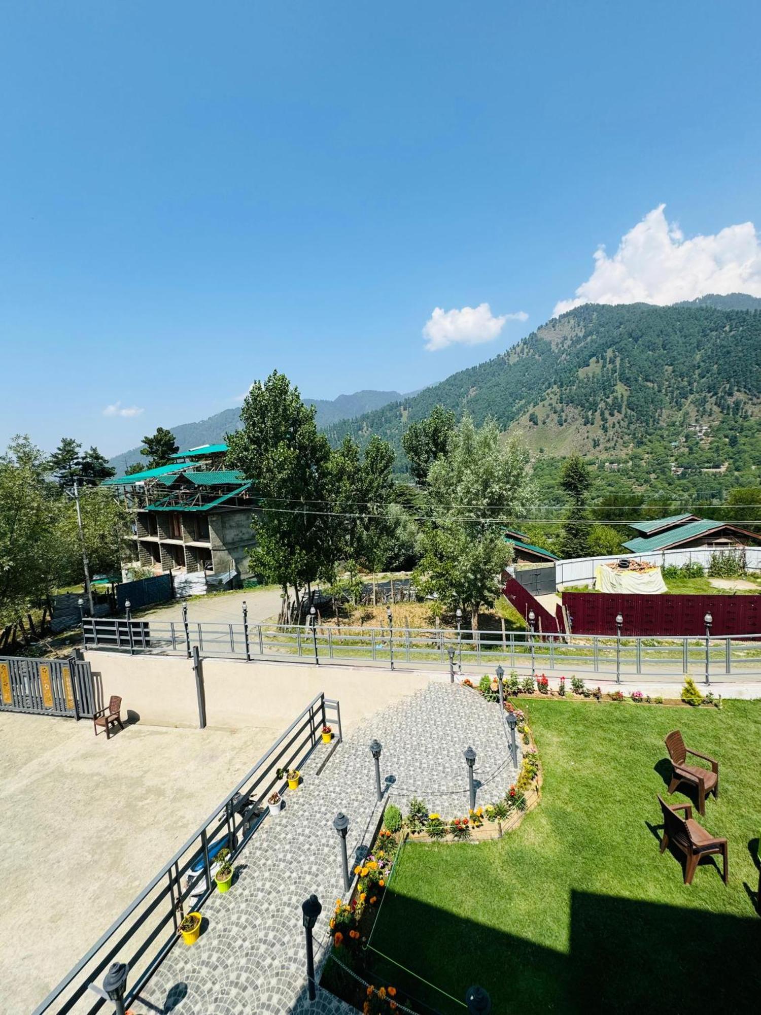Frosty Mountain Resort ปาฮาลกัม ภายนอก รูปภาพ