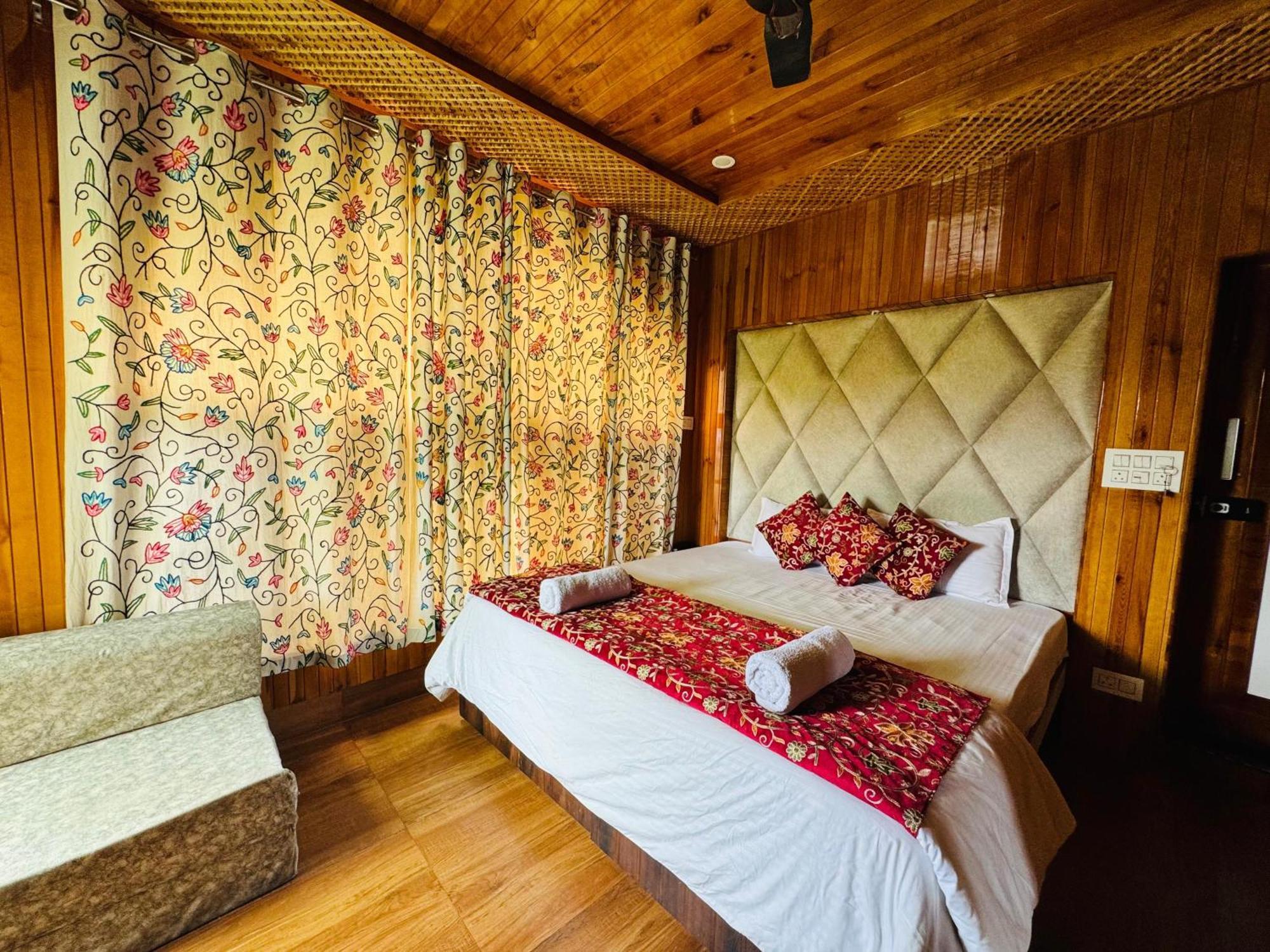 Frosty Mountain Resort ปาฮาลกัม ภายนอก รูปภาพ